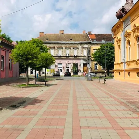 Apartman Bloom Osijek Exterior photo