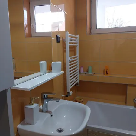 Apartman Bloom Osijek Exterior photo