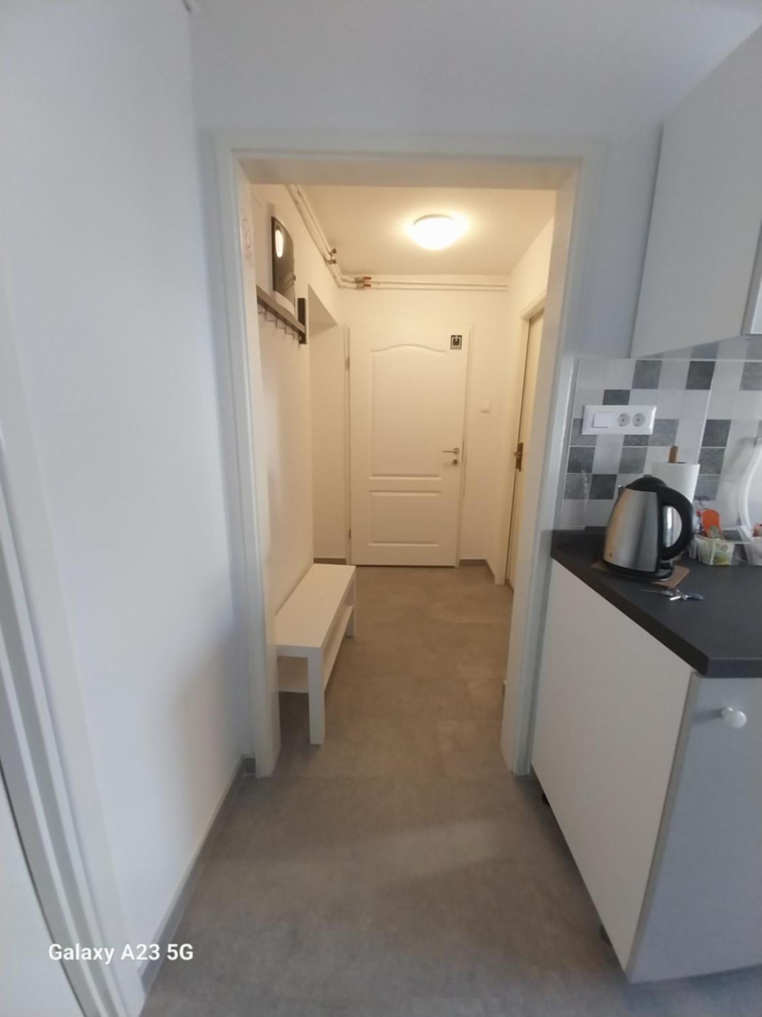 Bloom Apartment *